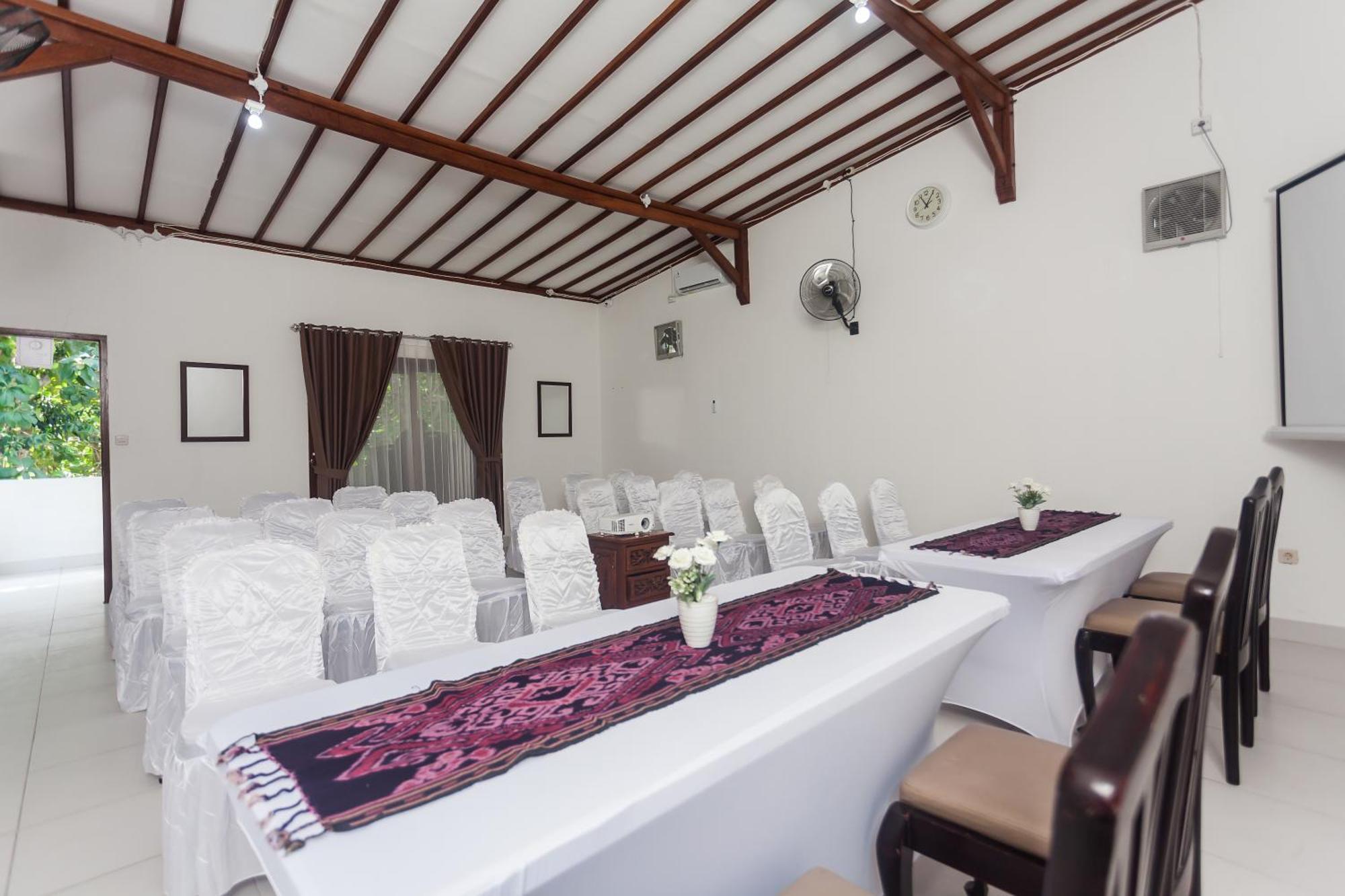 Kesari Glory Nusa Penida By Pramana Villas Batununggul Exteriör bild